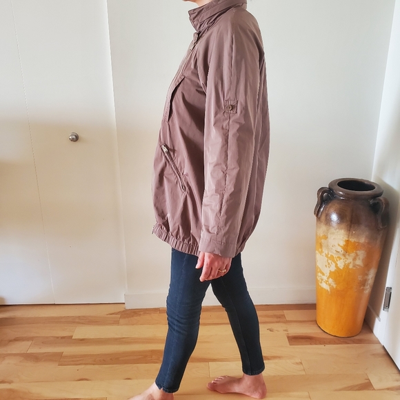 Versatile raincoat - Picture 2 of 4